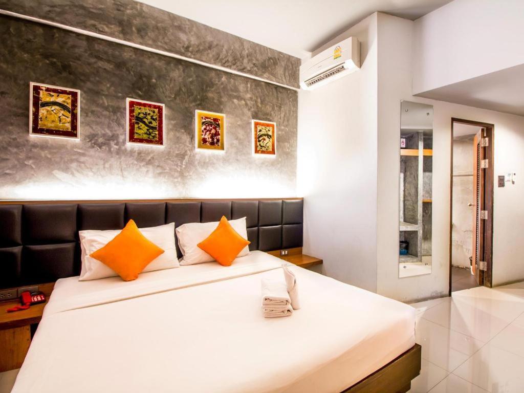B2 Thippanate Boutique & Budget Hotel Chiang Mai Exterior photo